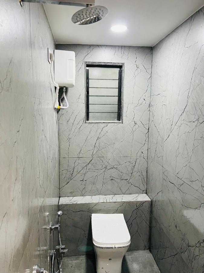 Hotel New City Light Σουράτ Εξωτερικό φωτογραφία